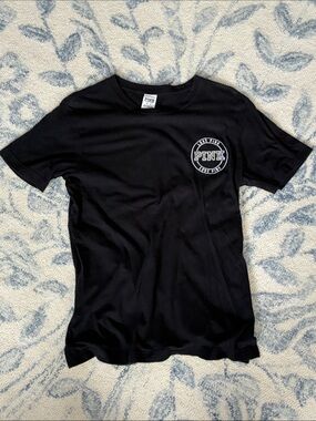 Oversized PINK Victoria's Secret Black Short Sleeve Tee - Size XS